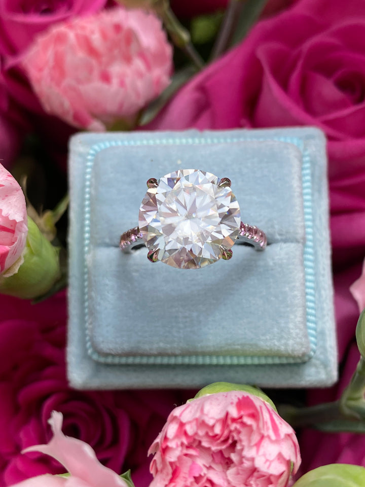 5.50 Carat Moissanite and Pink Sapphire Solitaire Engagement Ring in 18ct White Gold