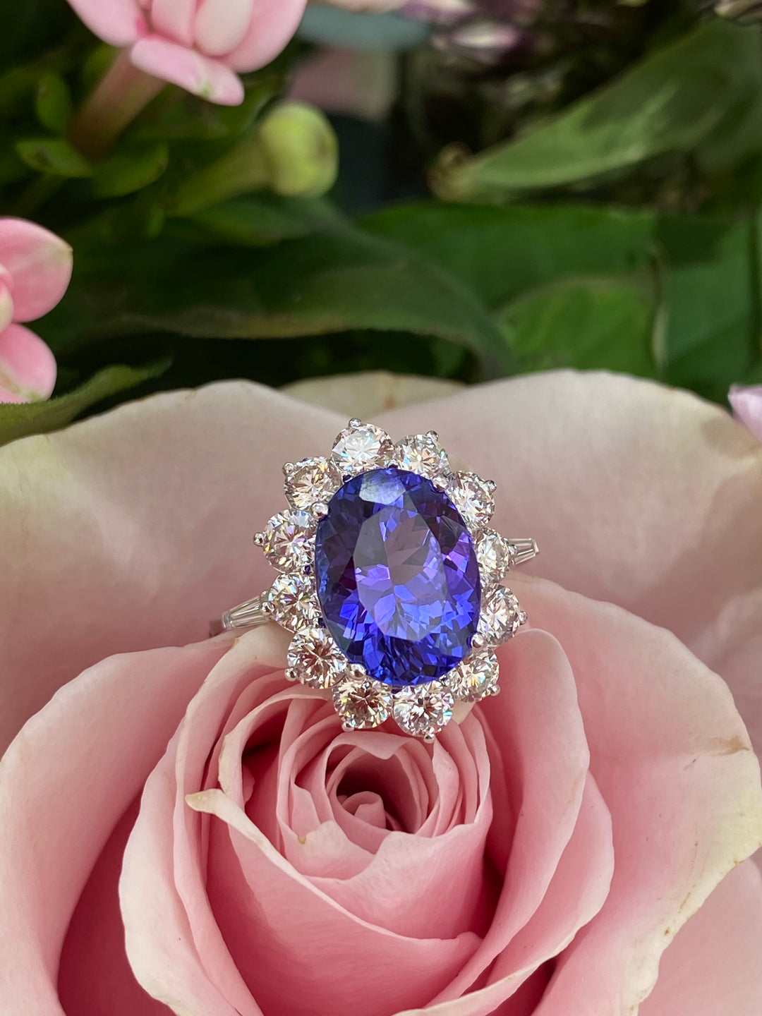 4.54 Carat Oval-Cut Tanzanite and Diamond Ring in 18ct White Gold