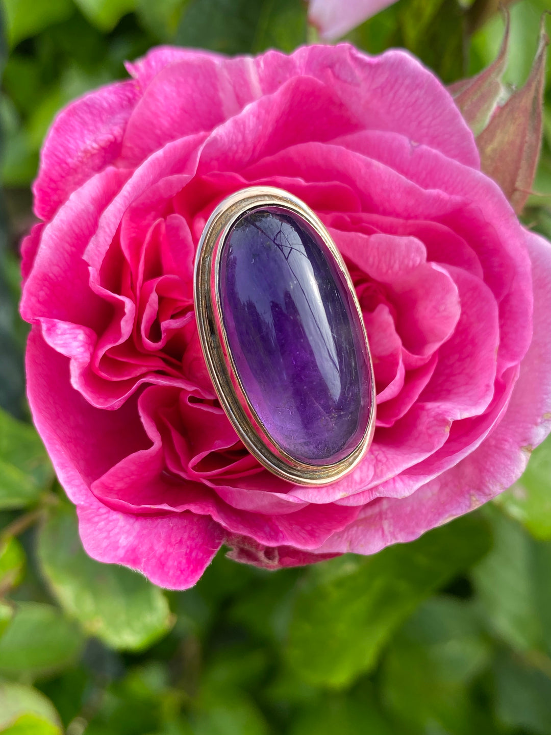 Antique Cabochon Amethyst Ring in Yellow Gold