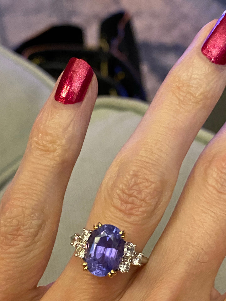 4.98 Carat Colour Change Ceylon Sapphire and Diamond Ring in 18ct Gold