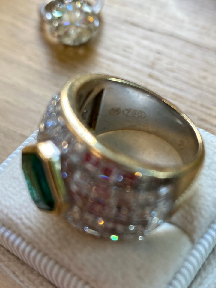 Colombian Emerald and Pave Diamond Vintage Bombe Cocktail RIng