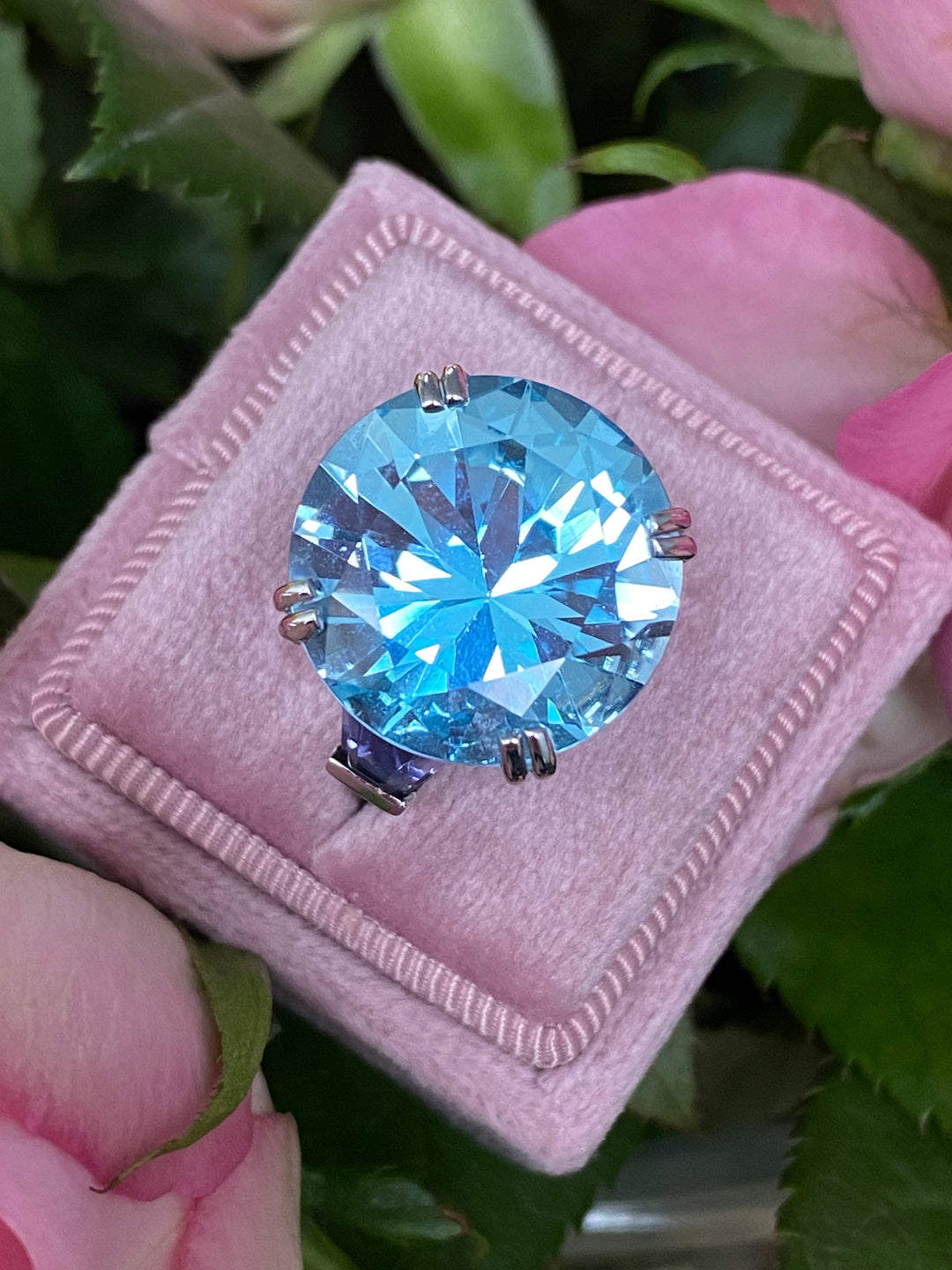 Fabulous French Blue Topaz and Iolite Ring in 18ct White Gold