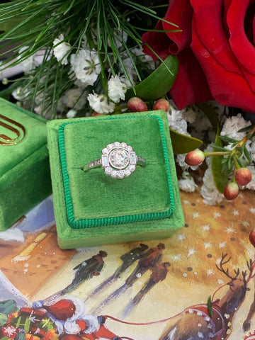 0.90 CTW Art Deco Diamond Engagement Ring in Platinum