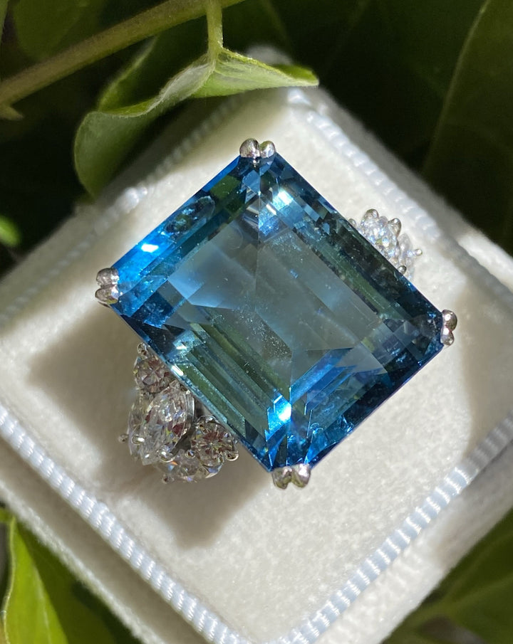 19.50 Carat Emerald Cut Aquamarine and Diamond Vintage Cocktail Ring 