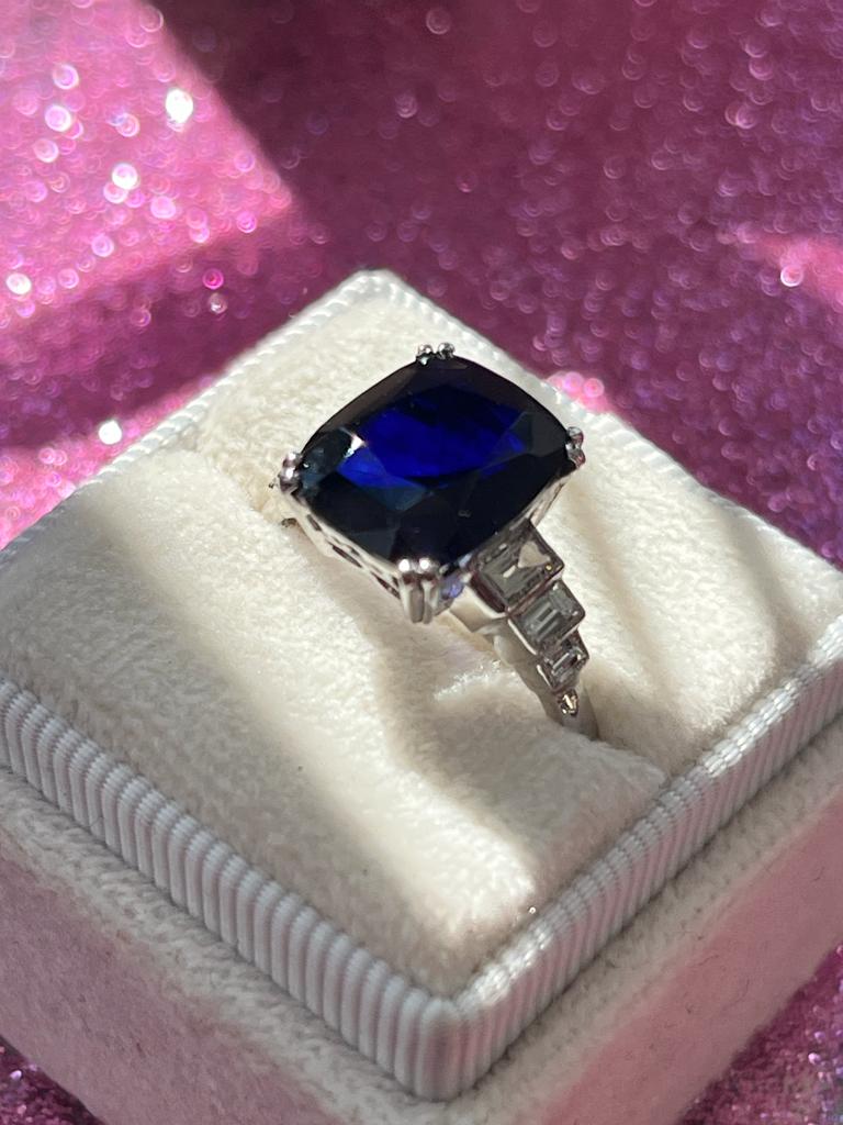 Cushion Cut Antique Blue Sapphire and Diamond Art Deco Engagement Ring in Platinum 