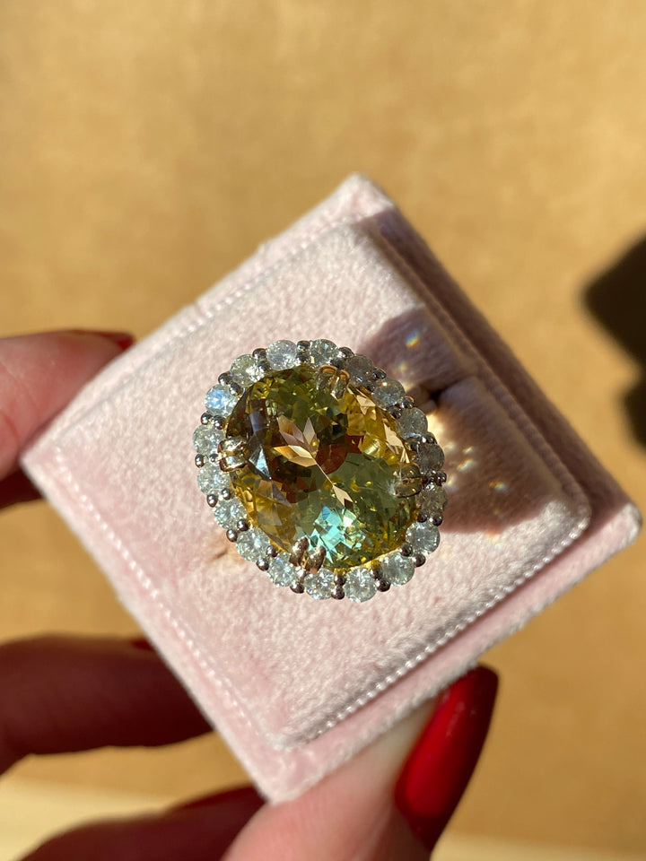 7.50ct Yellow Aquamarine and 1.00ct Diamond Halo Ring in 18ct Yellow Gold